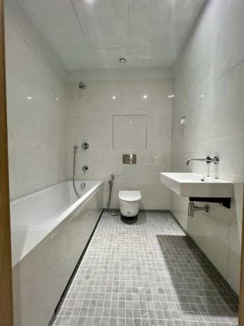 Купить квартиру в Москве. Вариант № 9285093, 3, площадь -  квм, цена 38000000 рублей