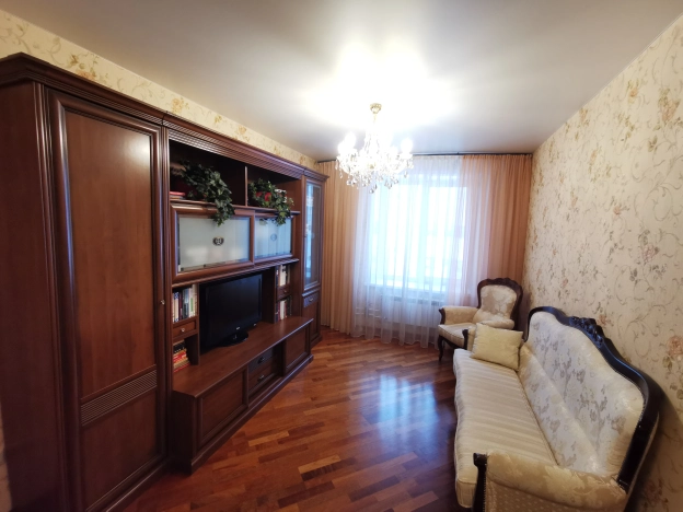 Купить двухкомнатную квартиру в Новосибирской области. Вариант № 10418752, 32, площадь -  квм, цена 8000000 рублей