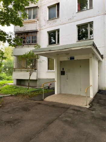 Купить квартиру в Москве. Вариант № 9319920, 9, площадь -  квм, цена 18470000 рублей