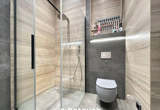 Купить трехкомнатную квартиру в районе Кировский в Санкт-Петербурге. Вариант № 5330315, 10, площадь -  квм, цена 41999998 рублей