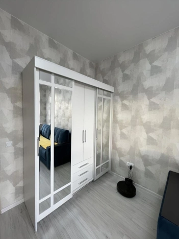 Купить однокомнатную квартиру на улице Кедрова в Москве. Вариант № 10245585, 3, площадь -  квм, цена 7700000 рублей