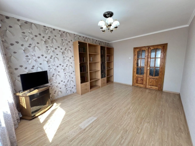 Купить трехкомнатную квартиру на улице Новороссийское шоссе в Краснодарском крае. Вариант № 1578651, 3, площадь -  квм, цена 6400000 рублей