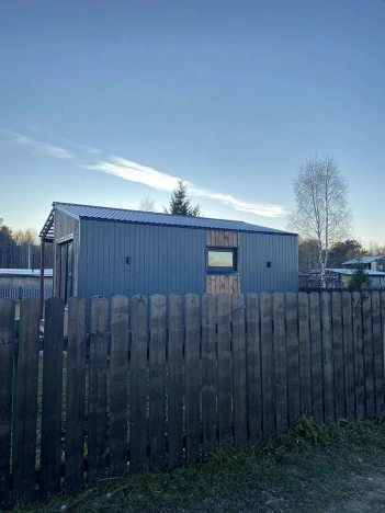 Купить дом на улице Совхозная в Тюменской области. Вариант № 8448606, 3, площадь -  квм, цена 2100000 рублей