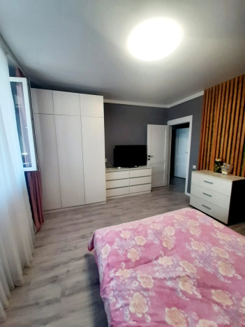 Купить квартиру в Краснодаре. Вариант № 26150, 2, площадь - квм, цена 5390000.0000 рублей