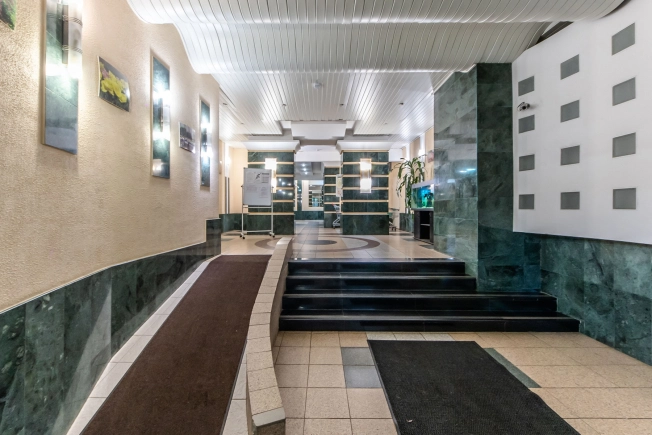 Купить квартиру в Москве. Вариант № 9089382, 23, площадь -  квм, цена 35999000 рублей