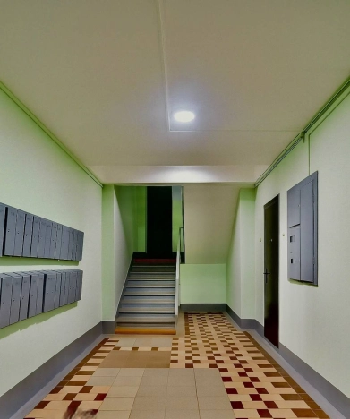 Купить квартиру в Москве. Вариант № 9073343, 8, площадь -  квм, цена 9500000 рублей