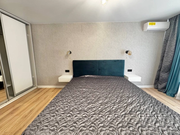 . Вариант № 2352713, 9, площадь - 50 квм, цена 6590000 рублей