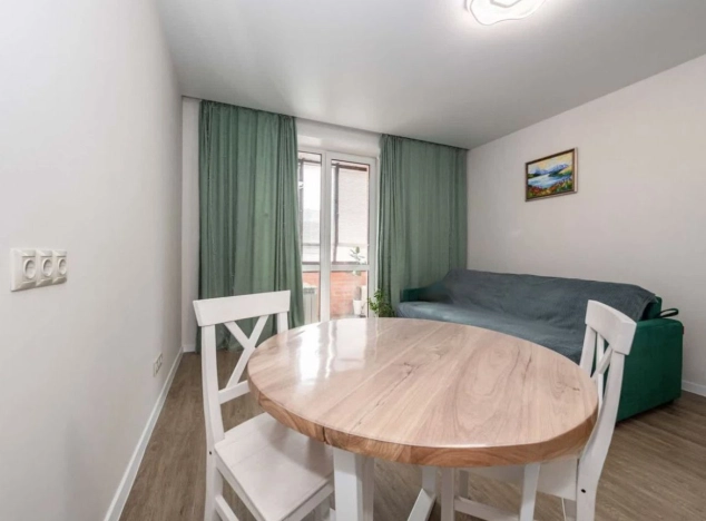 Купить Студию в Новосибирской области. Вариант № 9085740, 7, площадь -  квм, цена 5000000 рублей