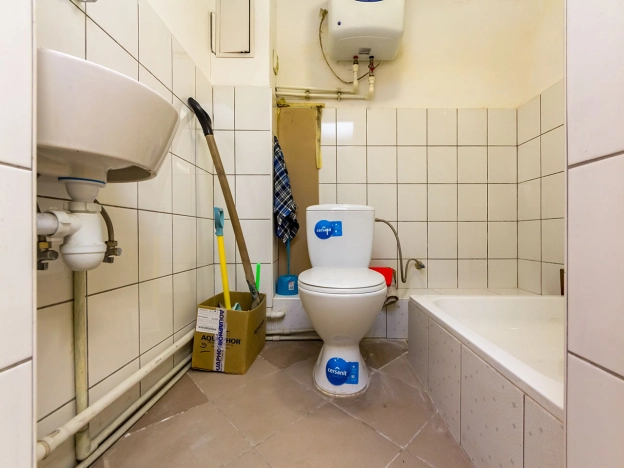 Купить торговые помещения в Калининграде. Вариант № 18275, 24, площадь -  квм, цена 10950000 рублей