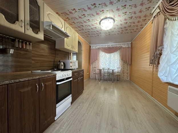 Купить дом в Ивановской области. Вариант № 5787898, 4, площадь -  квм, цена 6500000 рублей