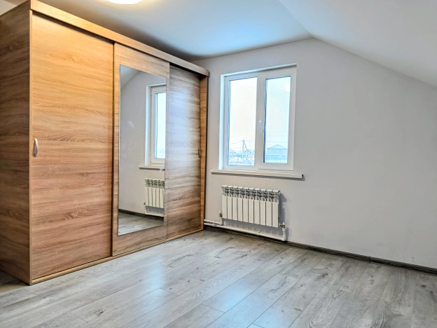 Купить дом в Москве. Вариант № 12814, 8, площадь - квм, цена 6690000 рублей