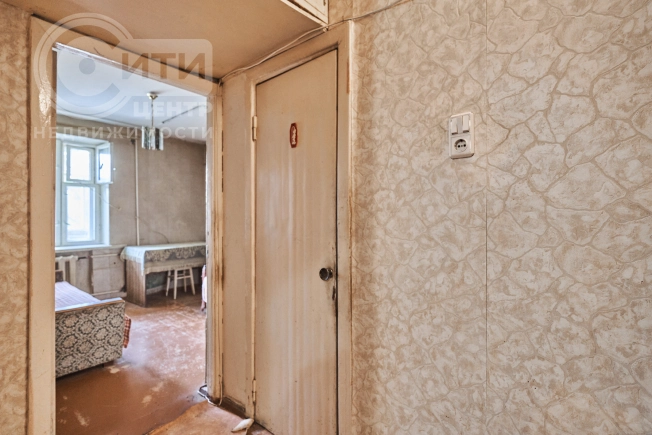 Купить трехкомнатную квартиру в Воронеже. Вариант № 2006641, 15, площадь -  квм, цена 4700000 рублей