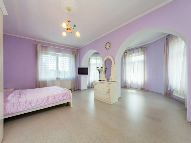 Купить дом в Зеленоградске. Вариант № 11504, 28, площадь -  квм, цена 35000000 рублей