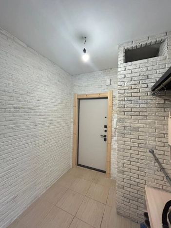 Купить трехкомнатную квартиру в Тульской области. Вариант № 58910, 17, площадь -  квм, цена 13500000 рублей