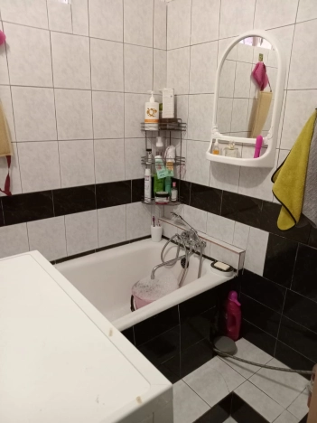 Купить двухкомнатную квартиру на улице Пролетарская в Алтайском крае. Вариант № 9144104, 10, площадь -  квм, цена 2150000 рублей