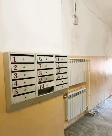 Купить квартиру на вторичке в Иркутске. Вариант № 6936746, 13, площадь -  квм, цена 4350000 рублей