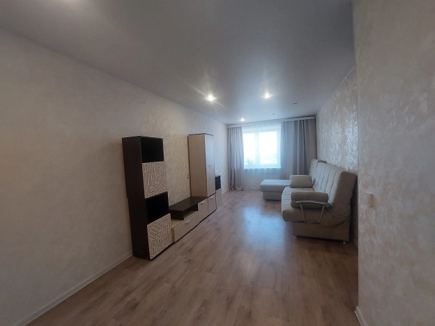 Купить однокомнатную квартиру в Амурской области. Вариант № 7760061, 3, площадь -  квм, цена 5500000 рублей