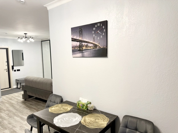 . Вариант № 3205315, 27, площадь - 42.1 квм, цена 23950000 рублей