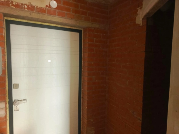 Купить однокомнатную квартиру на вторичке в ЖК Поэт в Санкт-Петербурге. Вариант № 23603, 10, площадь -  квм, цена 10000000 рублей