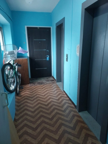 Купить трехкомнатную квартиру в ЮЗАО в Москве. Вариант № 2807463, 19, площадь -  квм, цена 28000000 рублей