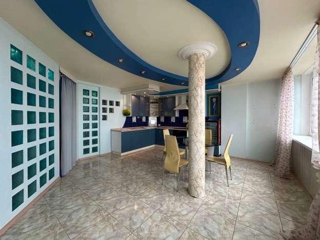 Купить четырехкомнатную квартиру в Иванове. Вариант № 19032, 12, площадь -  квм, цена 13700000 рублей