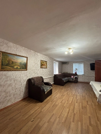 Купить дом в Элисте. Вариант № 3833489, 0, площадь -  квм, цена 2100000 рублей