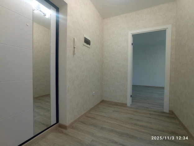 Купить однокомнатную квартиру на улице Елизаветинская в Калининграде. Вариант № 8713861, 4, площадь -  квм, цена 6600000 рублей