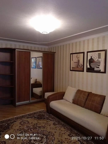 Купить однокомнатную квартиру в Ростовской области. Вариант № 9461974, 1, площадь -  квм, цена 4900000 рублей