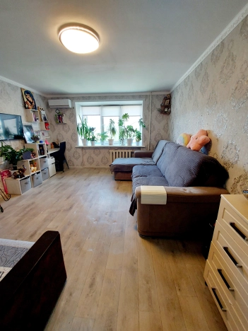 Купить однокомнатную квартиру в Октябрьском. Вариант № 43491, 1, площадь -  квм, цена 2170000 рублей