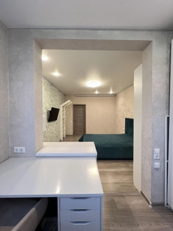 Купить трехкомнатную квартиру в Пушкине. Вариант № 8549199, 27, площадь -  квм, цена 17350000 рублей