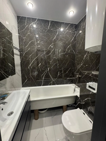 Купить однокомнатную квартиру в Приморском крае. Вариант № 3198399, 9, площадь -  квм, цена 9300000 рублей