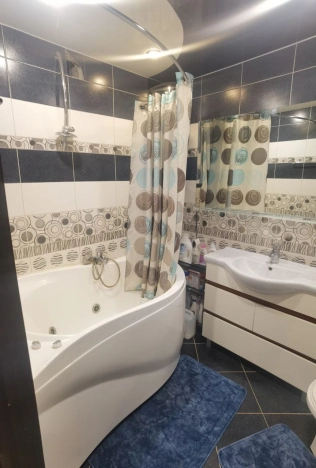 Купить однокомнатную квартиру в Сыктывкаре. Вариант № 28580, 7, площадь -  квм, цена 7800000 рублей