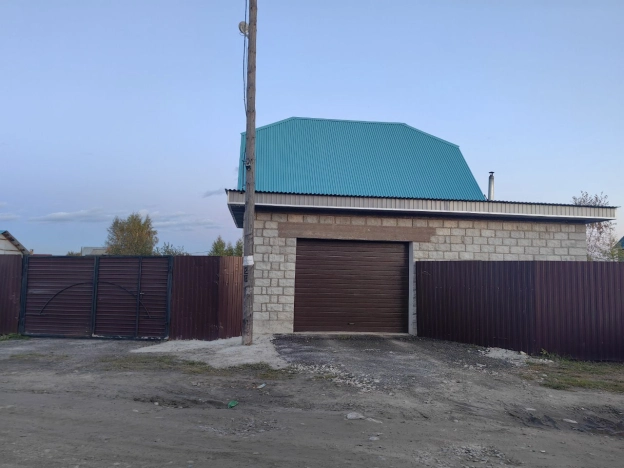 Купить дом в Микрорайоне Байкальск, Ангарск в Ангарске. Вариант № 33453, 0, площадь -  квм, цена 7500000 рублей