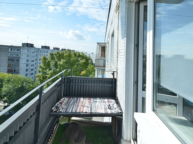 Купить однокомнатную квартиру в районе Калининский в Новосибирске. Вариант № 2936180, 9, площадь -  квм, цена 4190000 рублей