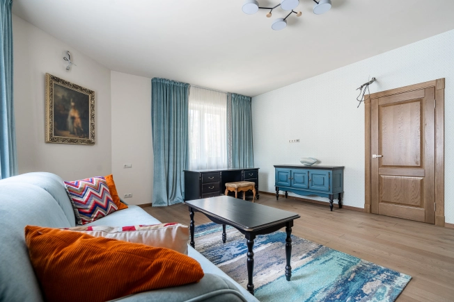 Купить дом на улице Колтушское шоссе в Всеволожске. Вариант № 297517, 37, площадь -  квм, цена 178000000 рублей