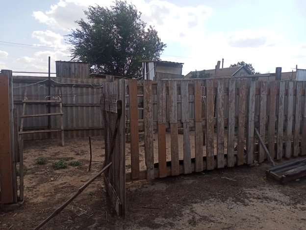 Купить дом в Элисте. Вариант № 2176042, 37, площадь -  квм, цена 5500000 рублей