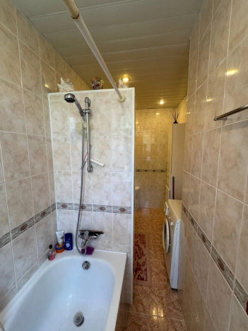 Купить трехкомнатную квартиру в районе Автозаводский в Нижнем Новгороде. Вариант № 50087, 22, площадь -  квм, цена 9750000 рублей