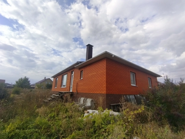 Купить дом на улице Дворцовая в Белгородской области. Вариант № 5430233, 3, площадь -  квм, цена 6950000 рублей