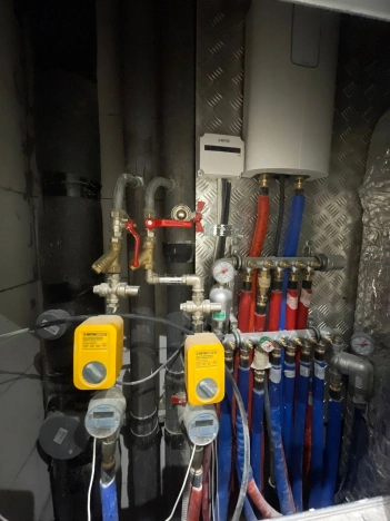 Купить квартиру в Москве. Вариант № 8162365, 0, площадь -  квм, цена 40000000 рублей