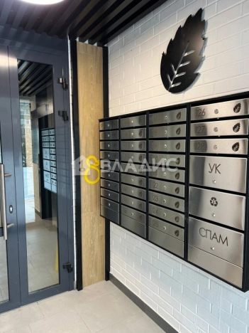 Купить трехкомнатную квартиру в Микрорайоне Водники в Вологде. Вариант № 54458, 27, площадь -  квм, цена 17990000 рублей