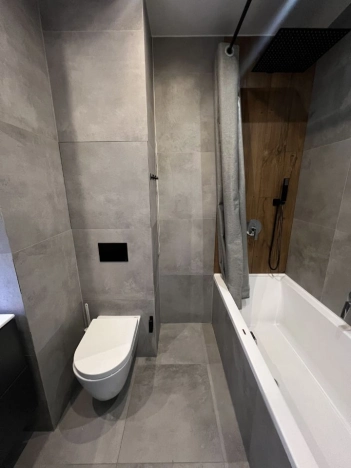 Купить трехкомнатную квартиру на улице Малоохтинский проспект в Санкт-Петербурге. Вариант № 8056081, 12, площадь -  квм, цена 17000000 рублей