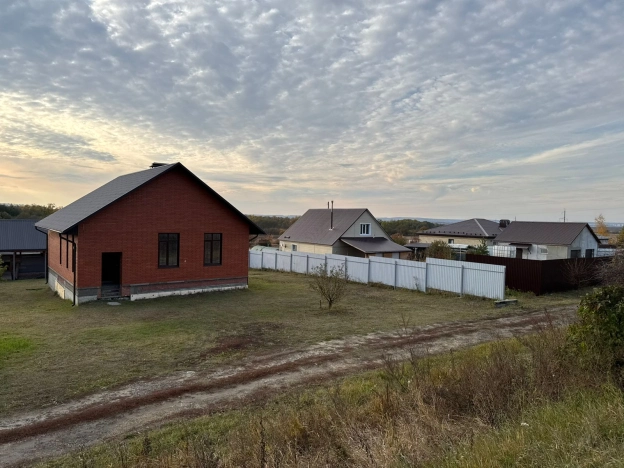 Купить дом в Саратовской области. Вариант № 2764446, 5, площадь - квм, цена 16500000 рублей