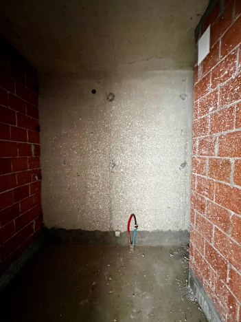 Купить однокомнатную квартиру в Краснодаре. Вариант № 9382666, 5, площадь -  квм, цена 4050000 рублей