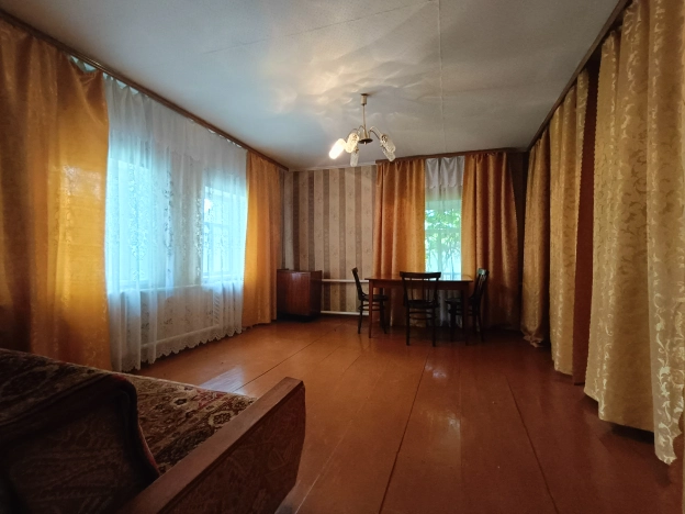 Купить дом на улице Большак в Липецкой области. Вариант № 8669, 6, площадь -  квм, цена 1000000 рублей