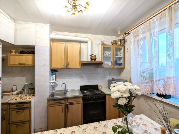 Купить двухкомнатную квартиру в Одинцове. Вариант № 46653, 4, площадь -  квм, цена 10150000 рублей