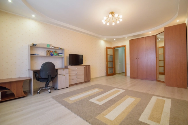 . Вариант № 23405, 7, площадь - 67.8 квм, цена 8800000 рублей