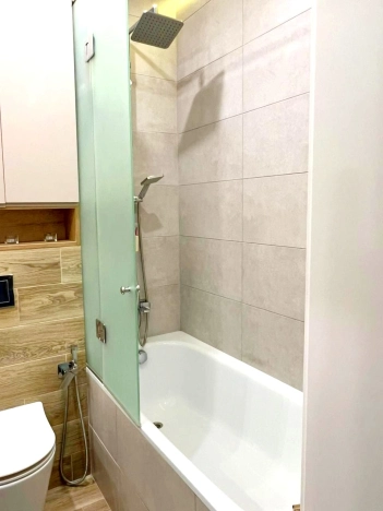 Купить двухкомнатную квартиру на улице Виктора Гакуна в Калининграде. Вариант № 1473371, 11, площадь -  квм, цена 10300000 рублей