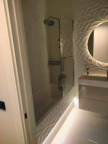 Купить квартиру в Москве. Вариант № 8173133, 33, площадь -  квм, цена 44900000 рублей