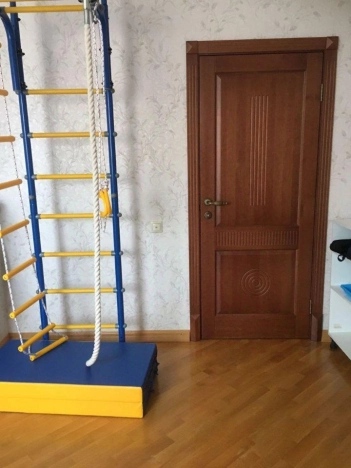 Купить трехкомнатную квартиру у метро Молодежная в Московской области. Вариант № 9891020, 6, площадь -  квм, цена 14250000 рублей