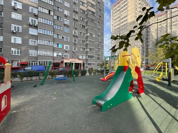 Купить двухкомнатную квартиру в Ростовской области. Вариант № 8096561, 7, площадь -  квм, цена 4700000 рублей